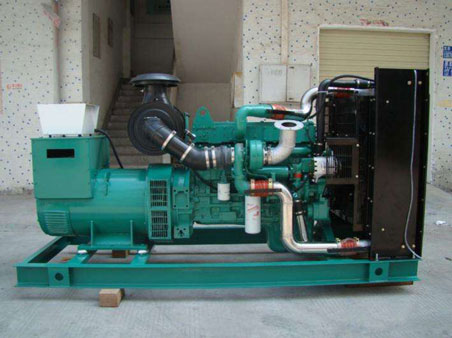 饶平1100kw康明斯柴油发电机组图片 饶平1100kw康明斯柴油发电机组图片